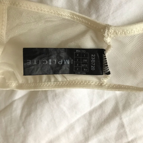 Implicate bustier and brief set - Picture 10 of 12